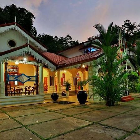 Centauria Hill Resort Ratnapura Eksteriør billede