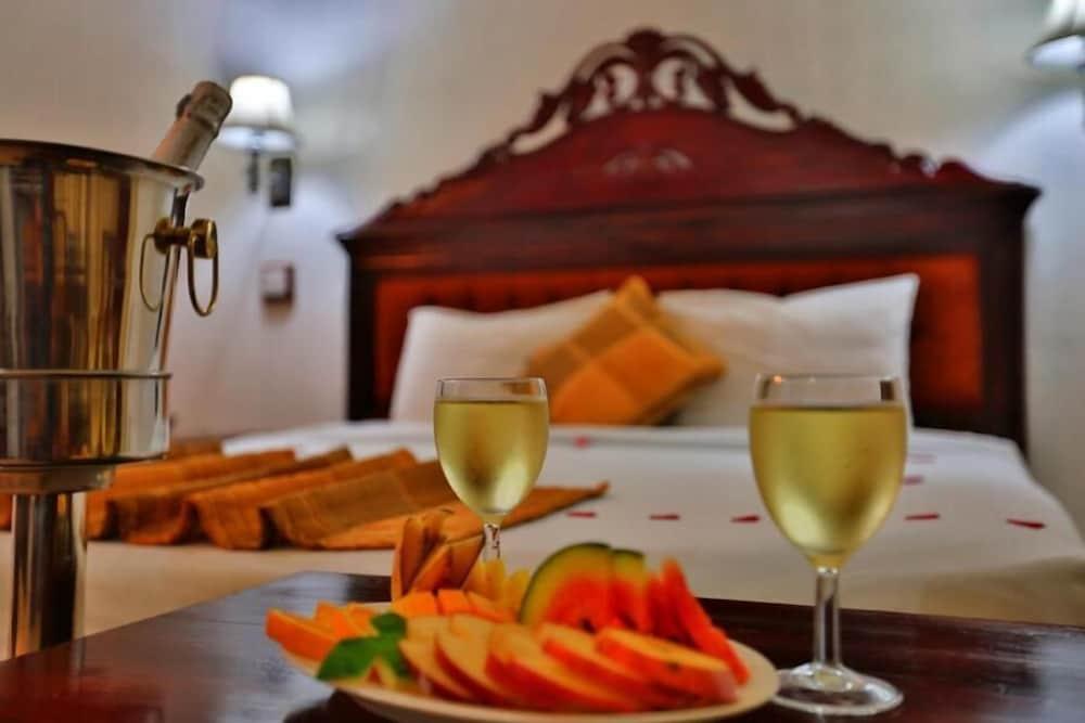 Centauria Hill Resort Ratnapura Eksteriør billede