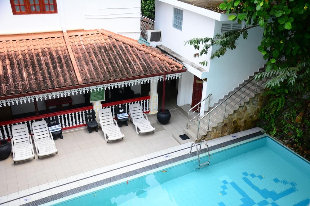 Centauria Hill Resort Ratnapura Eksteriør billede