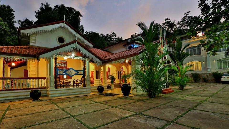 Centauria Hill Resort Ratnapura Eksteriør billede