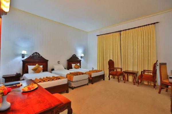 Centauria Hill Resort Ratnapura Eksteriør billede