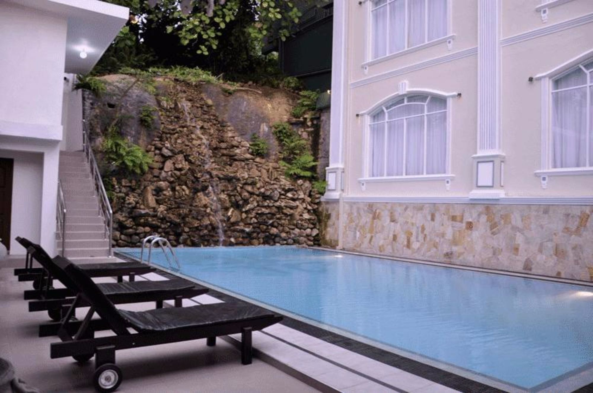 Centauria Hill Resort Ratnapura Eksteriør billede